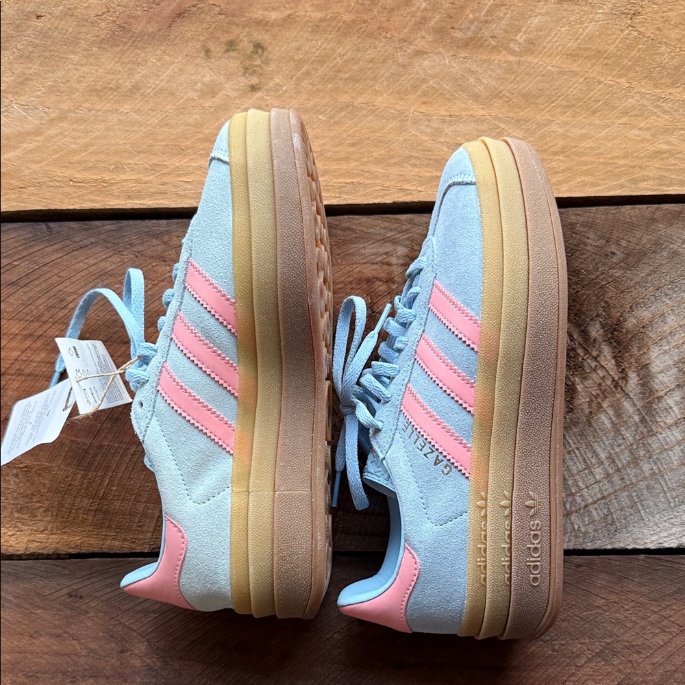 Adidas Gazelle Bold J ~ Clear Sky Pink Spark size 5 kids youth = 7 Women - Picture 3 of 7